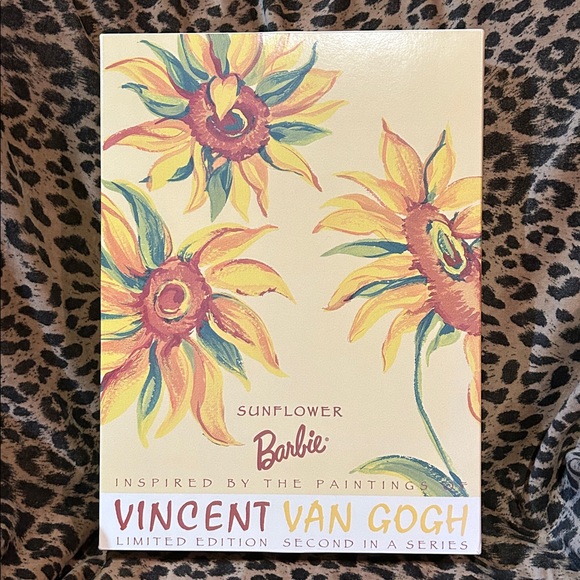 Sunflower Barbie Vincent Van Gogh - Picture 2 of 12